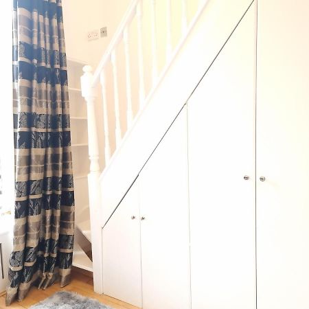 F8-Mezzanine 1St Floor Flat Fits 3 Near Paddington Διαμέρισμα Λονδίνο Εξωτερικό φωτογραφία