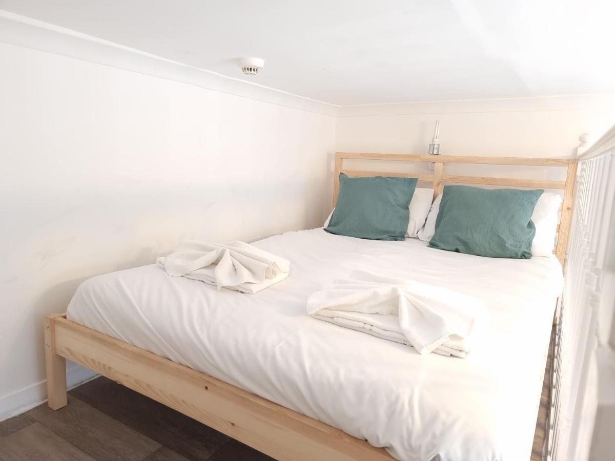 F8-Mezzanine 1St Floor Flat Fits 3 Near Paddington Διαμέρισμα Λονδίνο Εξωτερικό φωτογραφία